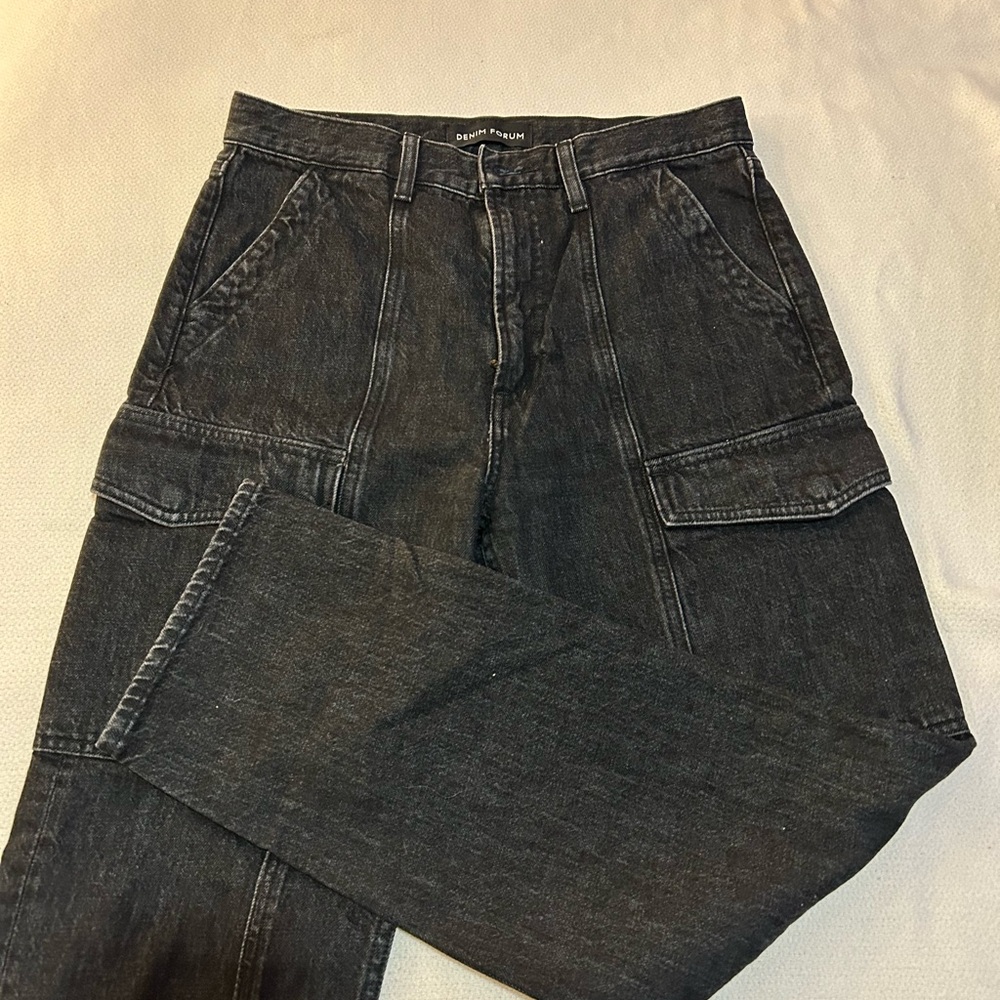 Denim Forum High-Rise Cargo Jeans in Washed Black